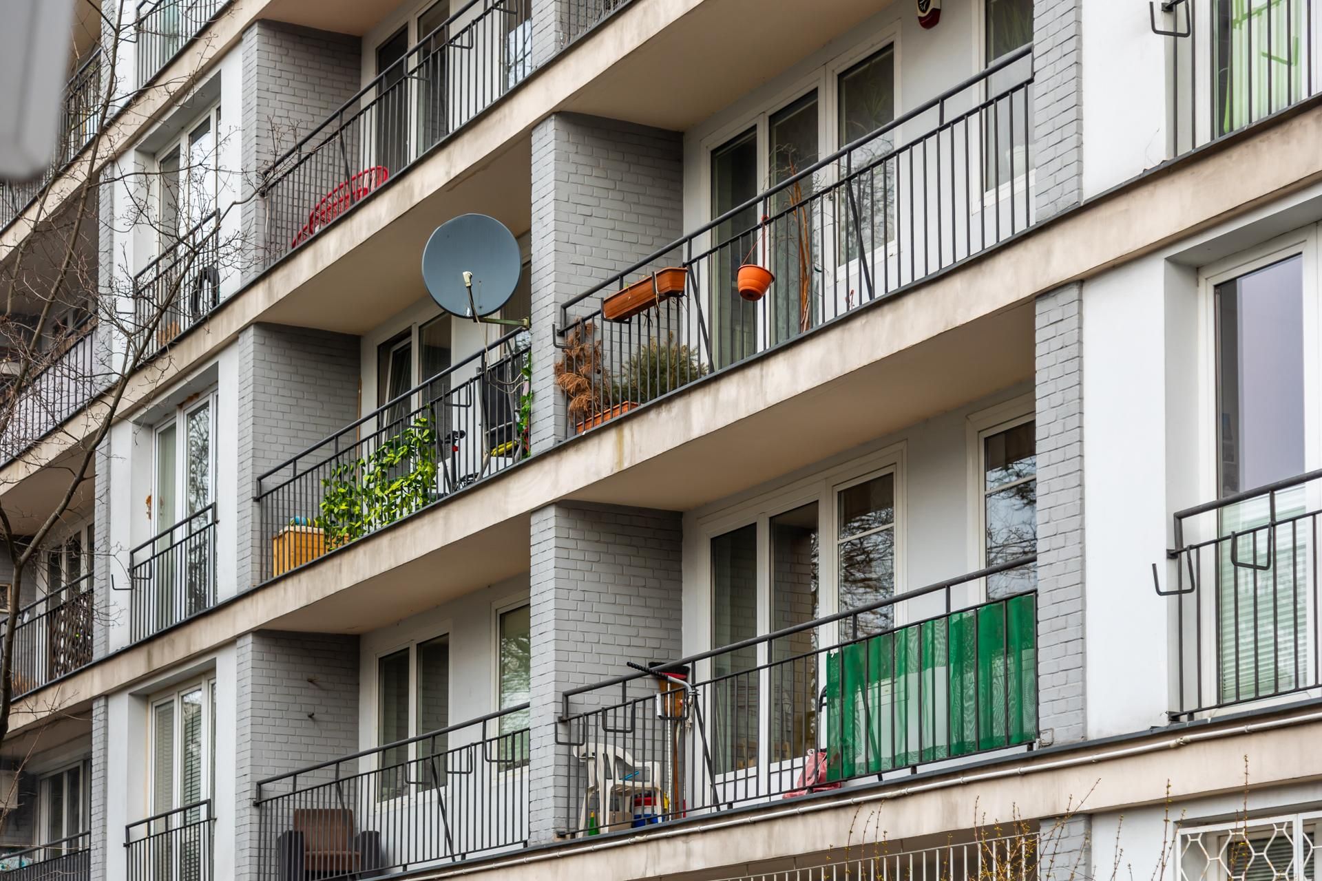 Pierwszy Mister Warszawy. Blok na Kredytowej 8 w Warszawie