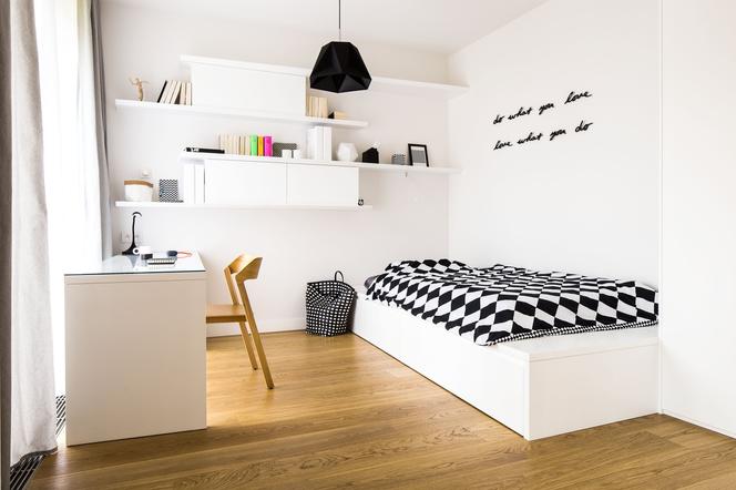 Stylowy pokój nastolatka - sterylny minimalizm
