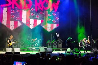 Skid Row cały czas poszukuje nowego wokalisty. Mamy za sobą spotkania z kilkoma naprawdę dobrymi gośćmi