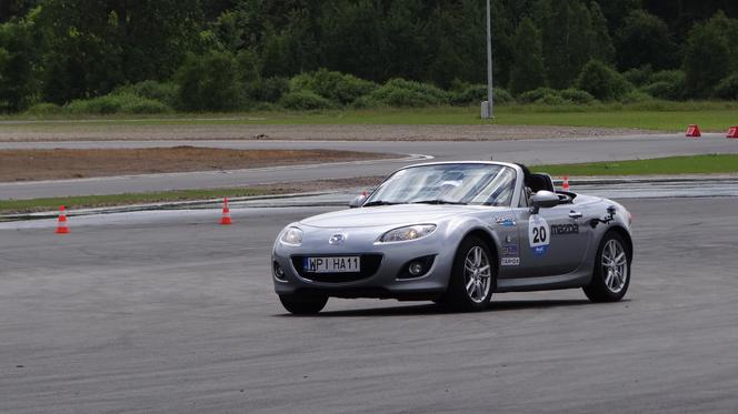 Mazda MX-5 - zlot 2014 fanów w Polsce na torze Jastrząb