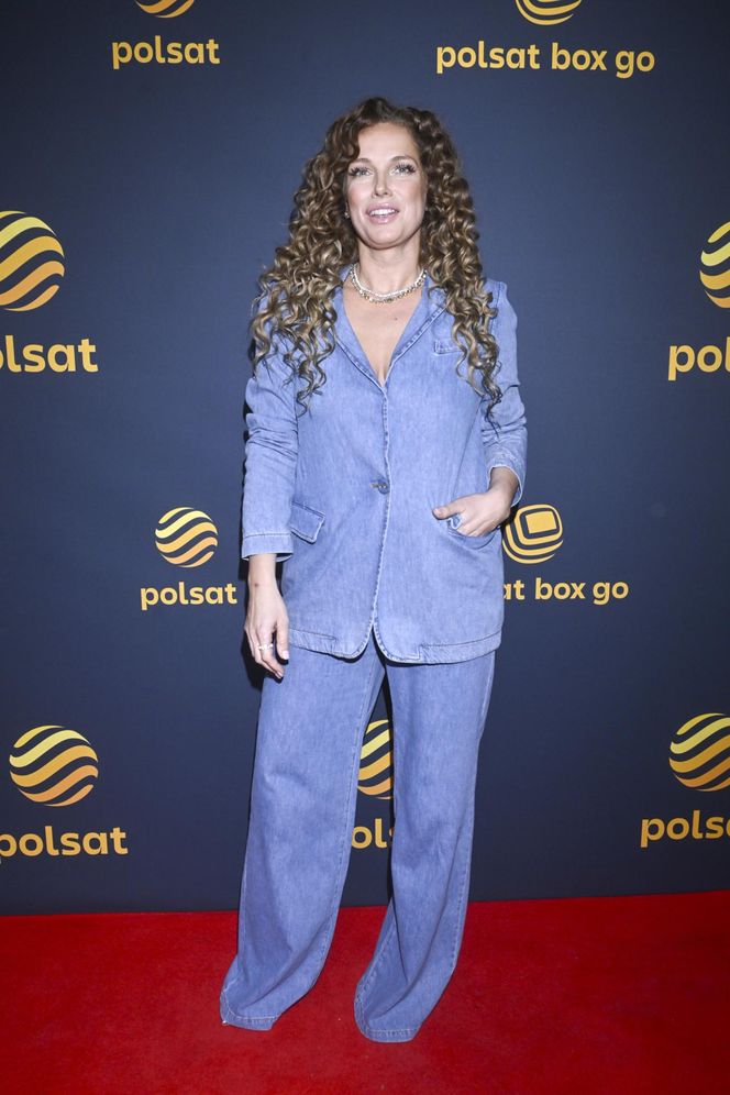 Joanna Liszowska pokazała nowe zdjęcia. Fani porównują ją do znanej piosenkarki. Podobne?