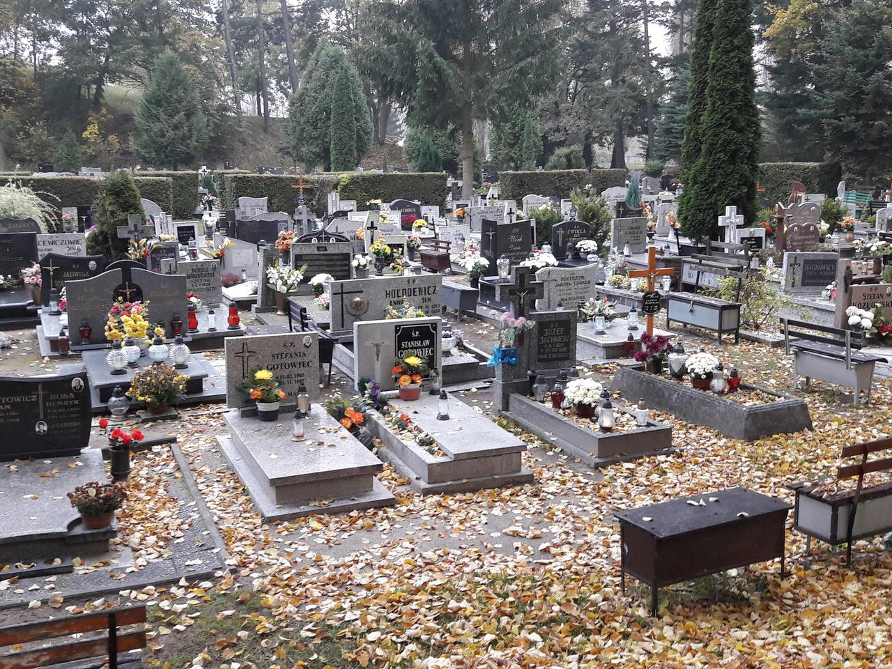 Cmentarz w Szczecinku. Pogrzeb noworodka