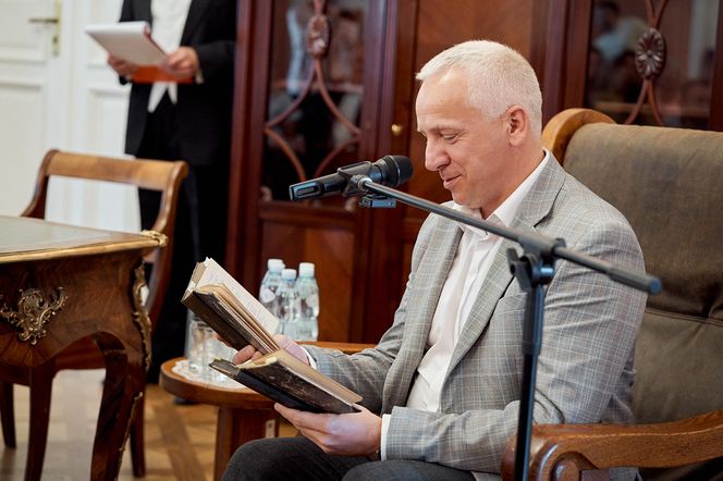 Narodowe Czytanie w Pałacu Ogińskich MBP i UwS