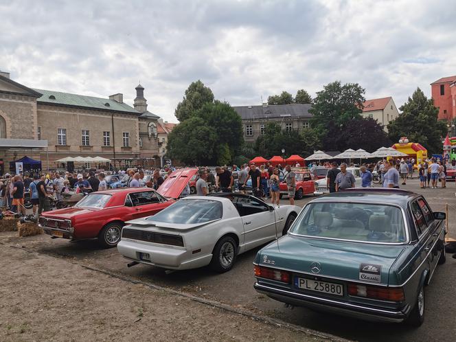 II Kaliska Wystawa Zabytkowych Pojazdów