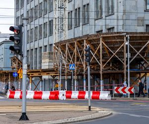 Gmach Banku Gospodarstwa Krajowego w Warszawie w trakcie remontu