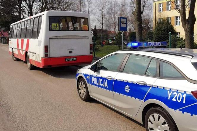 Autobus szkolny nie przeszedł policyjnej kontroli