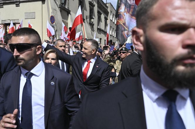  Karol Nawrocki przejmuje symboliczne zwierzchnictwo nad Orderem Orła Białego i Orderem Odrodzenia Polski