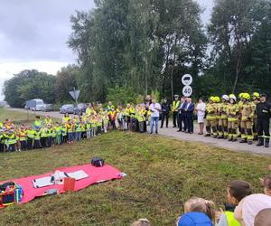 Gmina Kotuń: Bezpieczny Przejazd w Koszewnicy