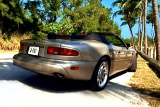 Aston Martin DB7 Volante należący do Jennifer Lopez