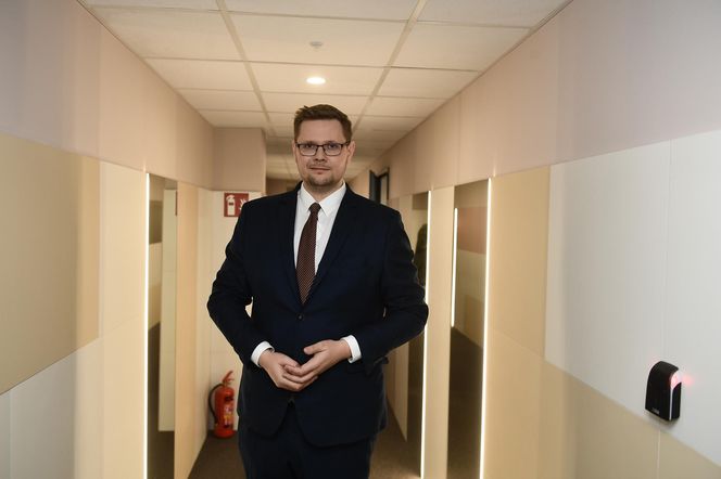 Klamka zapadła. Sąd podjął decyzje ws. Michała Wosia
