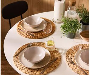 Podkładki pod talerz