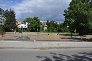 Budowa parku rekreacyjnego na Dolińskiego zakończona [ZDJĘCIA]