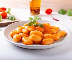 Proste, a wyrafinowane. Gnocchi z dyni w szałwiowej oprawie