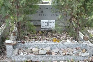 Grób rodziców Juliana Tuwima w Łodzi