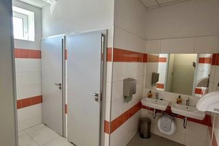 Szkoła Podstawowa w Niedźwiedziu - po remoncie