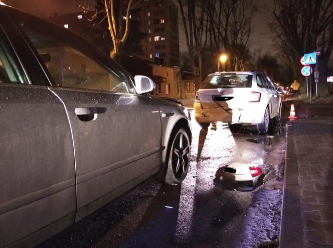 Blisko 4 promile alkoholu w organizmie miał sprawca wypadku na ul. Franciszkańskiej w Łodzi