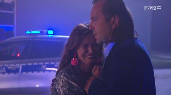 Barwy szczęścia odc. 1998. Borys (Jakub Wieczorek), Mariola (Agnieszka Mrozińska)