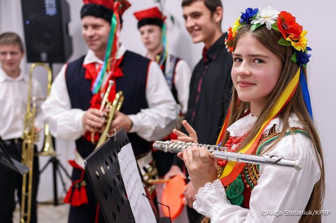 Marta Nawrocka spotkała się z młodymi gospodyniami