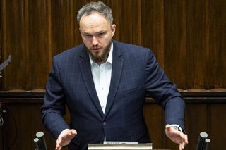 Szok, co poseł Konfederacji wrzucił do sieci tuż przed niedzielnymi marszami! To ma być śmieszne?!