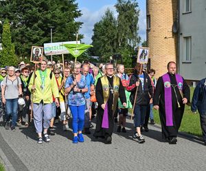 To najdłuższa piesza pielgrzymka na Jasną Górę. Wyruszyła z województwa zachodniopomorskiego i liczy ponad 600 kilometrów [ZDJĘCIA]