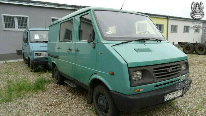 Samochód osobowy LUBLIN II 3322, rok produkcji 1998