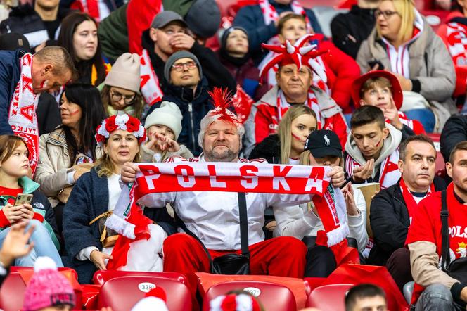 Kibice na meczu Polska -Mołdawia