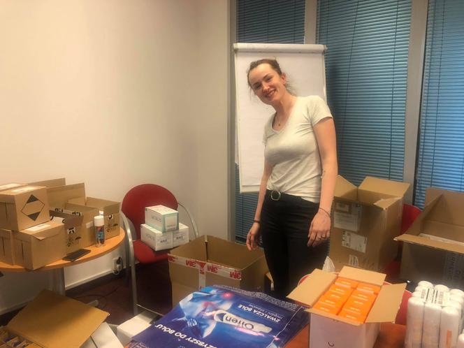 Maja Włoszczowska i Sidney Polak wspierają akcję "Bezpieczny dystans"