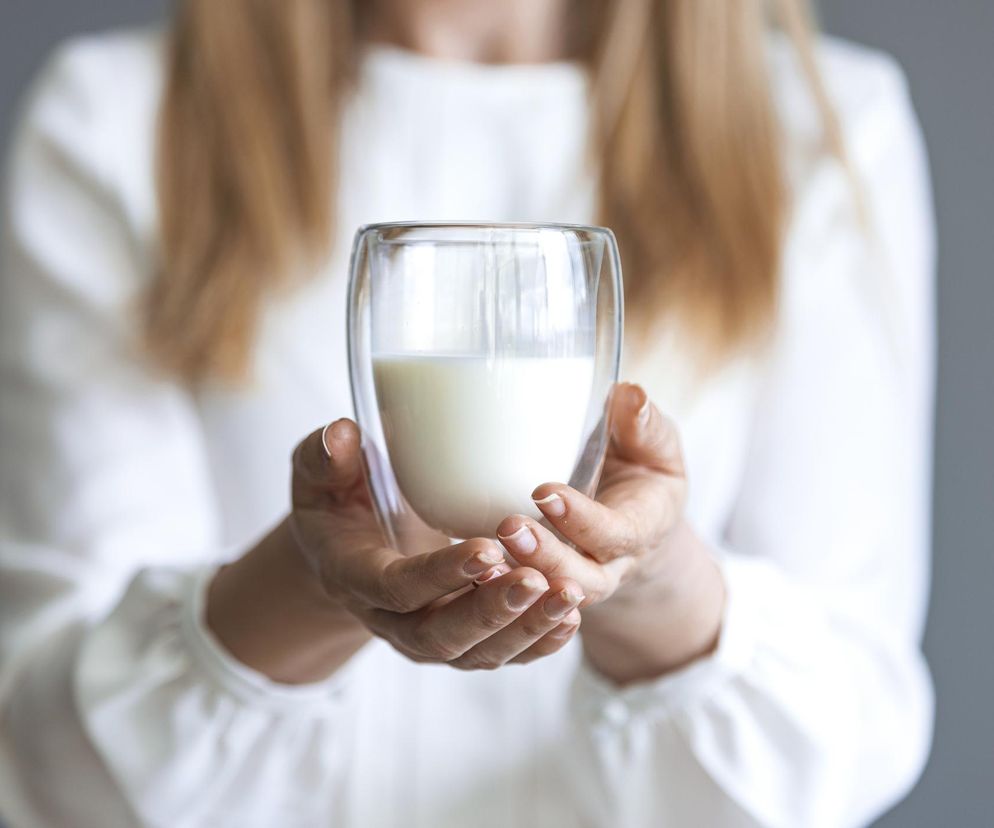  Ten napój jest idealny dla osób po 50-tce. Obniża cukier, wzmacnia mięśnie i chroni stawy