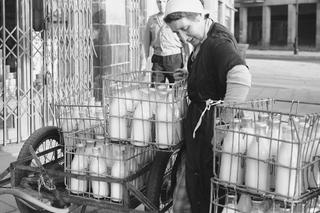 Zawody PRL, których już nie ma. Czy masz pojęcie, czym zajmowali się Ci ludzie