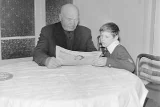 QUIZ PRL. Dzień babci i dziadka w PRL. Niełatwy quiz dla prawdziwych ekspertów PRL-u