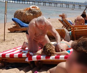 Piękna posłanka pojechała na wakacje z bliskim współpracownikiem Andrzeja Leppera! Pikantne zdjęcia!