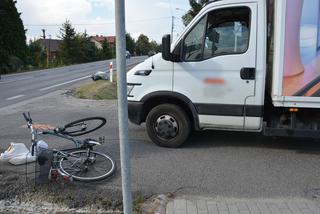 Iwonicz: Dostawczak potrącił 65-letnią rowerzystkę. Kobieta trafiła do szpitala