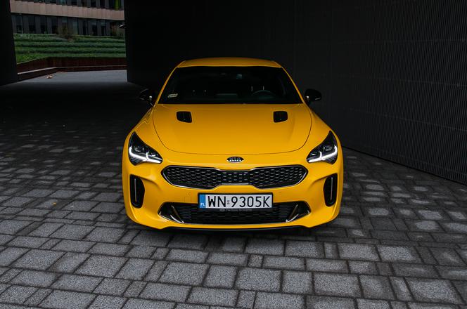 Kia Stinger GT 3.3 V6 T-GDI 366 KM 8AT AWD