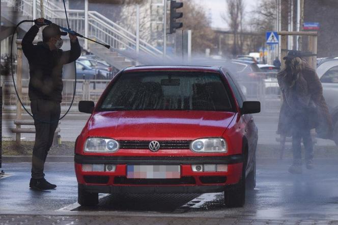 Sławomir dba o niego bardziej niż o żonę