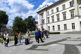 Protestowali przeciwko budowie masztów komunikacyjnych zbyt blisko domów