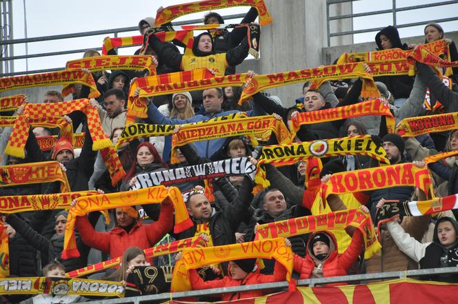 Korona Kielce - Pogoń Szczecin. Zobacz zdjęcia z trybun Suzuki Areny