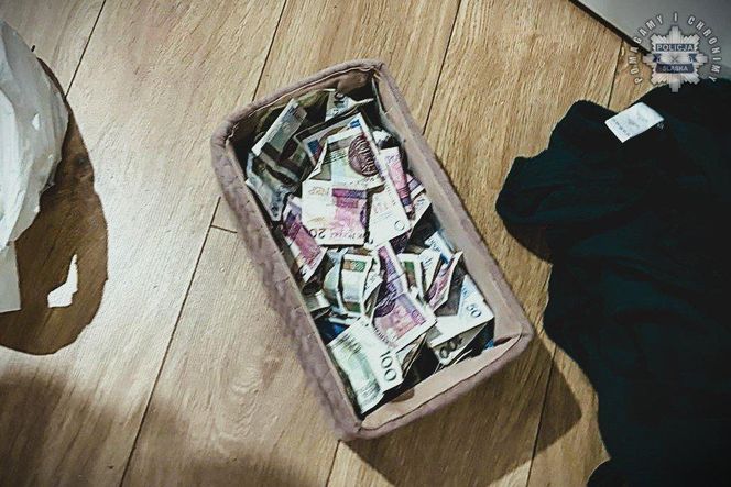 Policja rozbiła gang pseudokibiców ze Śląska. W tle handel narkotykami, przemyt i handel ludźmi
