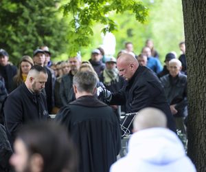  W ostatnią drogę raper wyruszył w sobotę 10 maja.