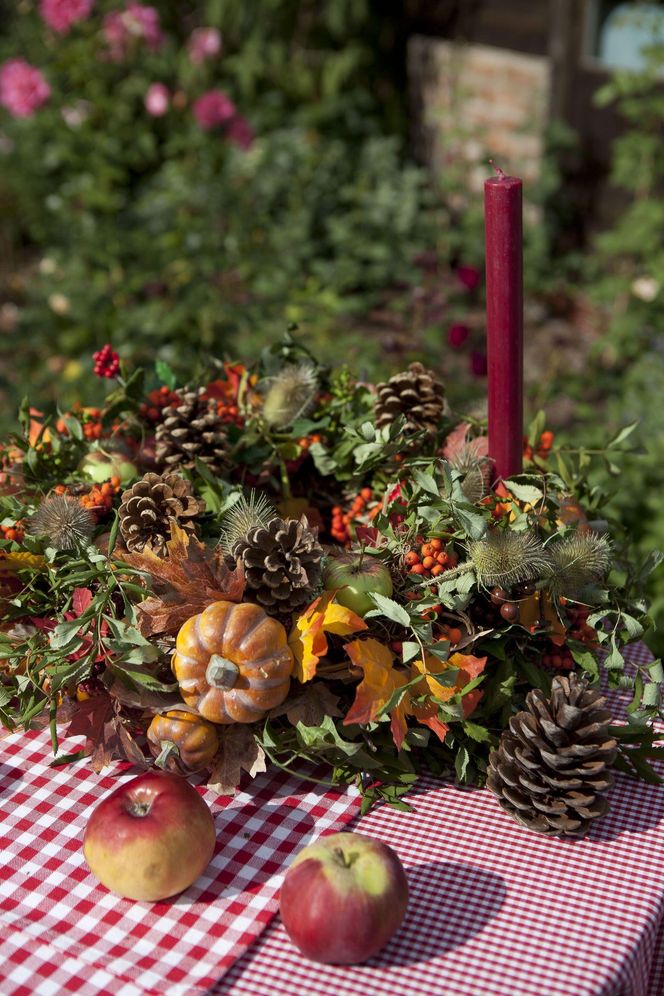 Jesienne dekoracje balkonu i tarasu