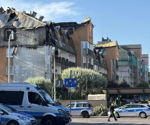 Pożar w Ząbkach. Zdjęcia bloku dzień po tragedii