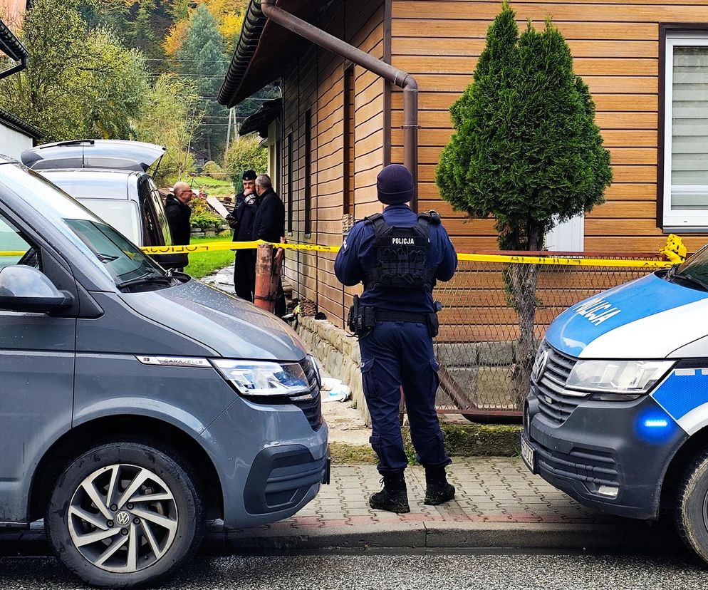 Potrójne morderstwo w Barcicach. 25-letni mężczyzna usłyszał zarzuty