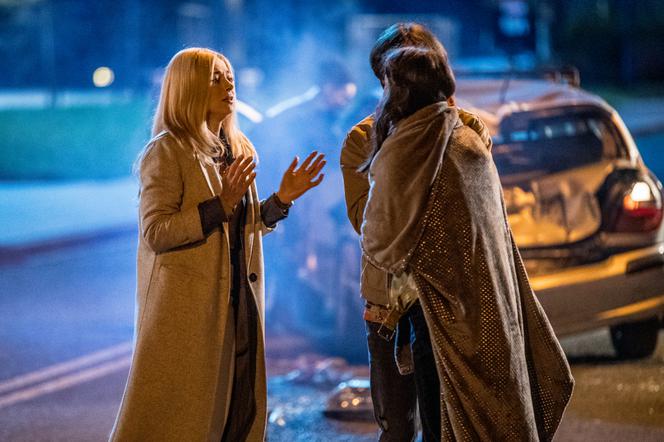 Papiery na szczęście, odcinek 4, Marta (Adriana Kalska), (Julia Latosińska), Maks (Jakub Gąsior)