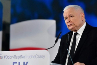 Mądrości Kaczyńskiego zna już cały świat. Zagraniczne media donoszą o Polkach “dających w szyję” 