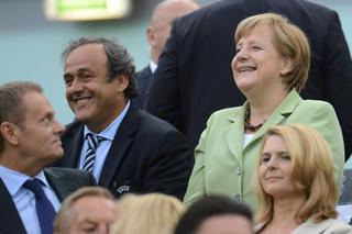 Niemcy-Grecja: Angela MERKEL, Donald TUSK z żoną na meczu. DOPING MERKEL pomógł Niemcom