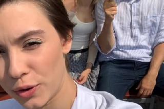 Na dobre i na złe po wakacjach 2023. Blanka (Pola Gonciarz), Paulina Gałązka (Dominika) i Filip Bobek (Marcin) na planie