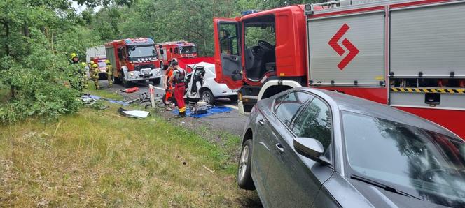 Tragiczny wypadek w Górsku pod Toruniem. Jedna osoba nie żyje