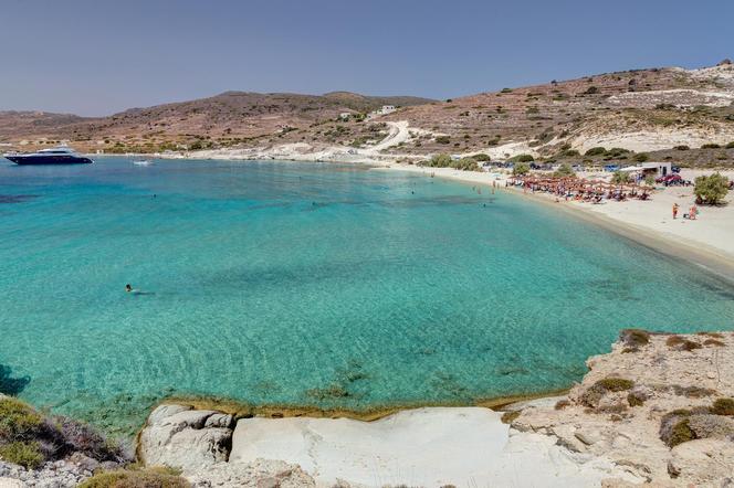 Najpiękniejsza plaza na świecie znajduje się na wyspie Kimolos w Grecji. Zobacz też inne atrakcje 