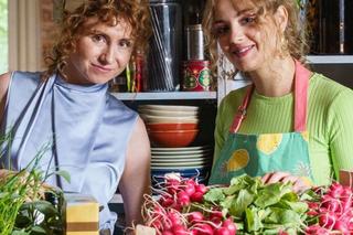 Wiktoria Gąsiewska (Oliwka w Barwach szczęścia), Olga Sarzyńska (Sara w Przyjaciółkach) w nowym filmie Polsatu