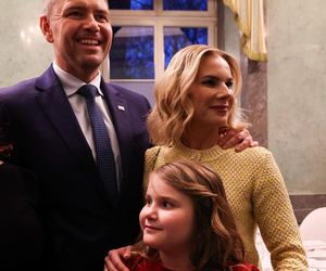 Karol Nawrocki i Marta Nawrocka z rodziną