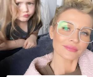 Joanna Krupa z córką chce uczyć polskie dzieci języka